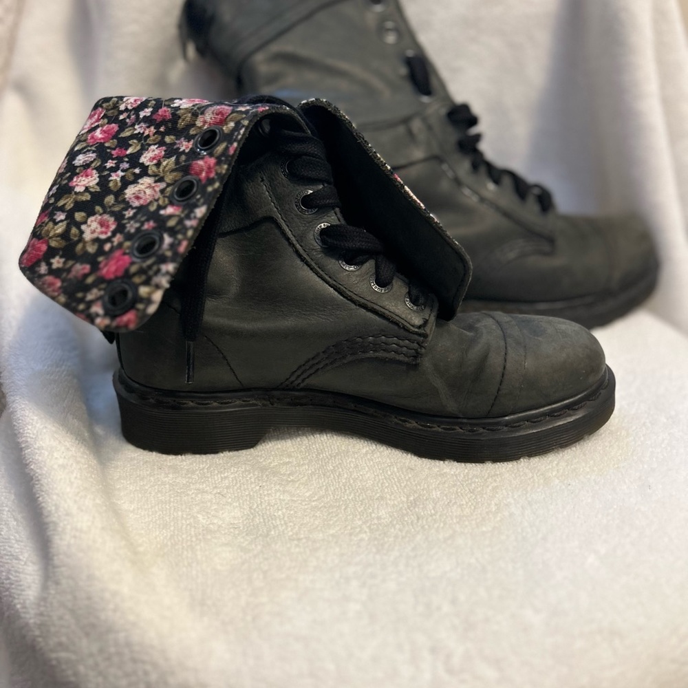 Dr.Martens  Triumph Boots good condition